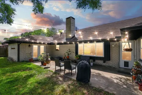 5602 W Bellfort Street Houston TX 77035