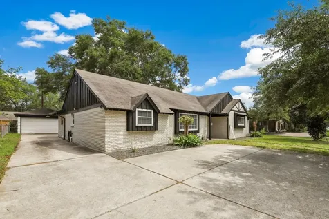 5602 W Bellfort Street Houston TX 77035