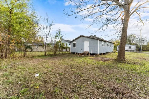 1608 Connie Street Wharton TX 77488
