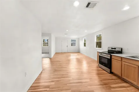 1608 Connie Street Wharton TX 77488