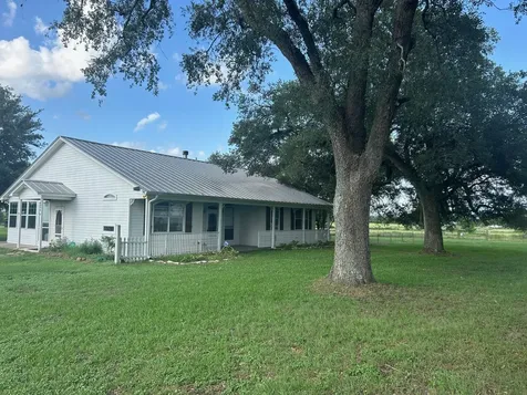 38094 Joe Loggins Road Hempstead TX 77445