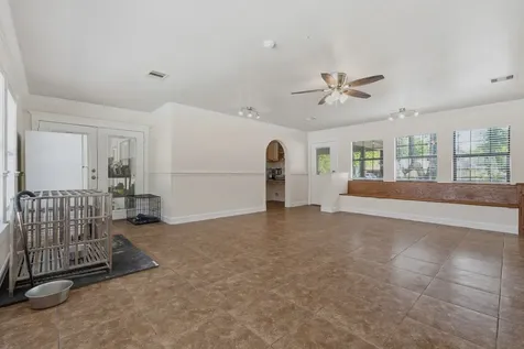10985 Woods Lane Cleveland TX 77328