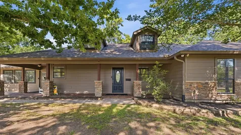 10985 Woods Lane Cleveland TX 77328