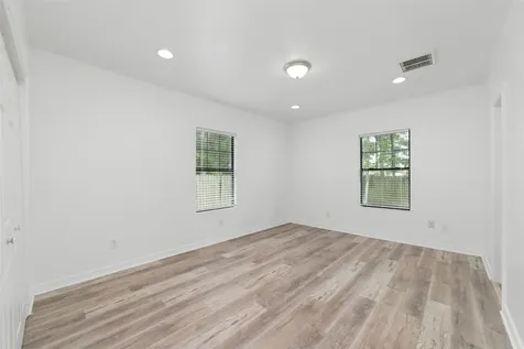 433 Calloway Street Houston TX 77029