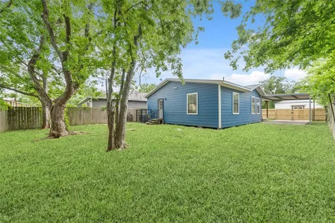 433 Calloway Street Houston TX 77029