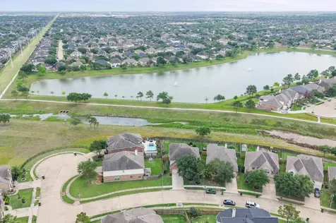 13402 Great Creek Drive Pearland TX 77584