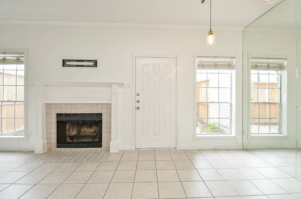3800 Tanglewilde Street 109 Houston TX 77063