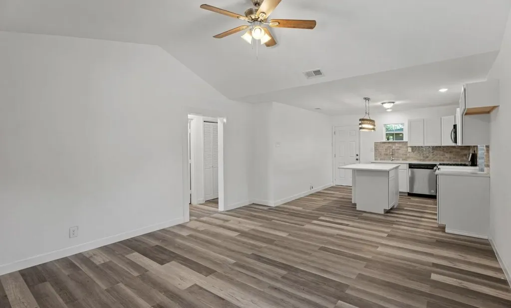 512 Vickers Avenue San Antonio TX 78211