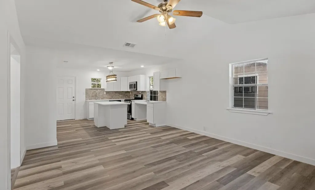 512 Vickers Avenue San Antonio TX 78211
