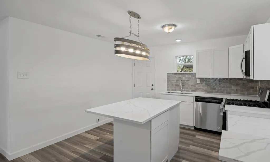 512 Vickers Avenue San Antonio TX 78211