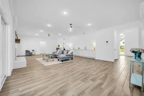 11314 S Williamsburg Drive Piney Point Village TX 77024