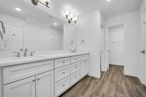 11314 S Williamsburg Drive Piney Point Village TX 77024