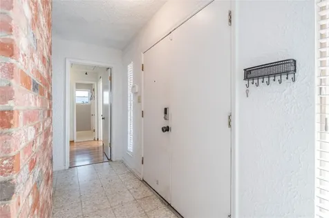13727 Oleoke Lane Houston TX 77015