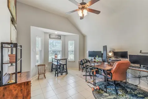 16915 W Ivanhoe Montgomery TX 77316