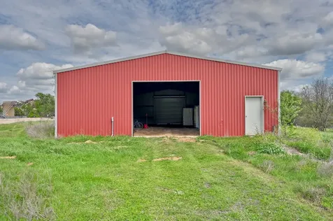 1030 Dixie Road Brenham TX 77833