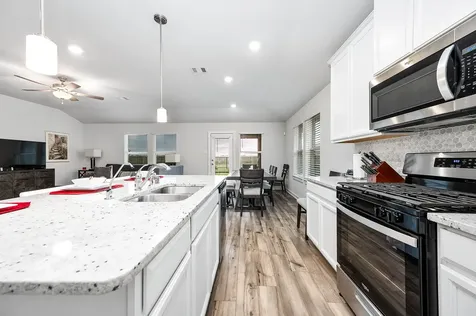 3219 Garner Lane Texas City TX 77591