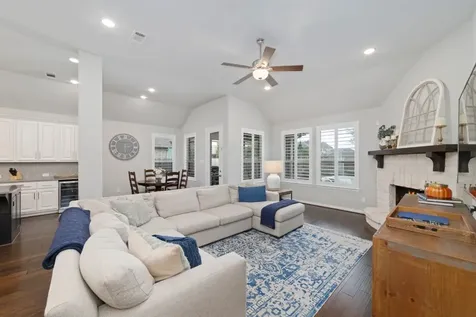 1211 Layla Sage Loop Richmond TX 77406