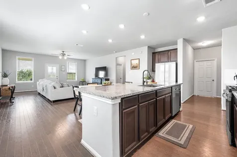 13517 Emerald Mallard Drive Texas City TX 77568