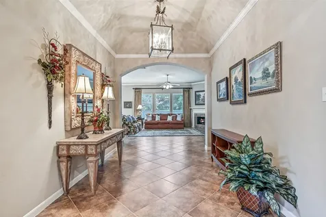 2427 Pioneer Oaks Drive Fresno TX 77545
