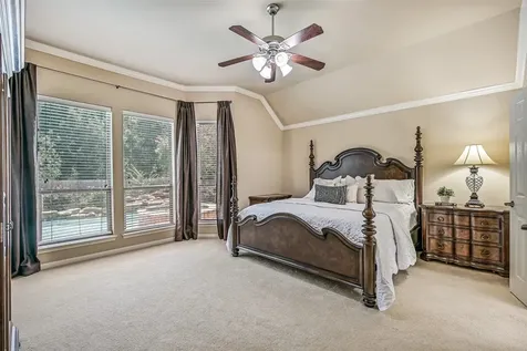 2427 Pioneer Oaks Drive Fresno TX 77545
