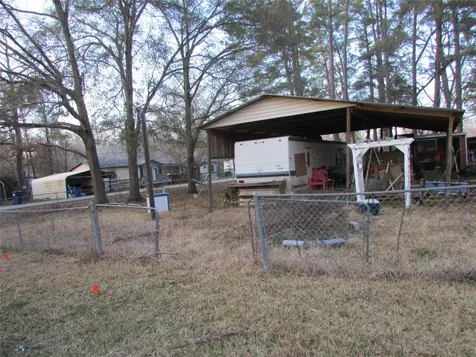 10980 Balsam Street Willis TX 77318