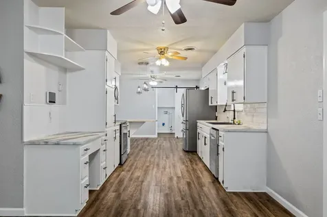 404 S 14th Street West Columbia TX 77486