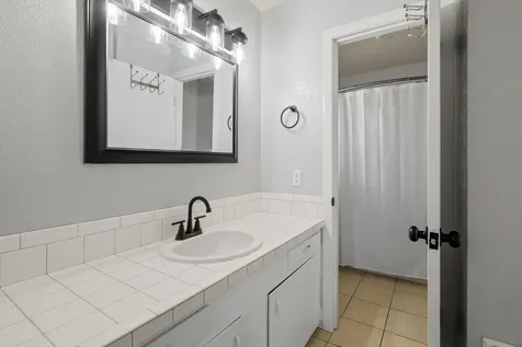 404 S 14th Street West Columbia TX 77486