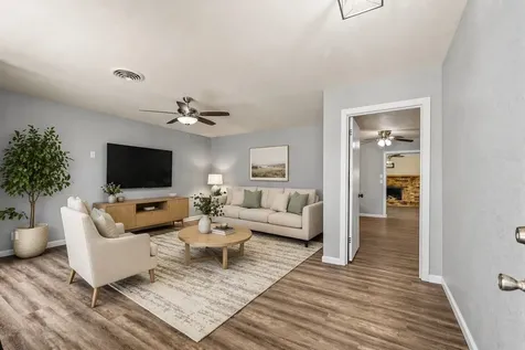 404 S 14th Street West Columbia TX 77486