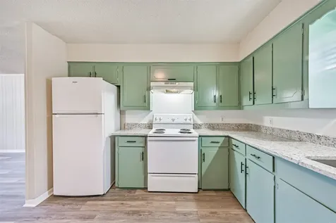 610 County Road 157 Alvin TX 77511