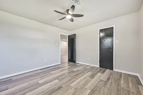 610 County Road 157 Alvin TX 77511