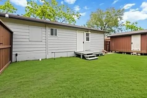 602 S 3rd Street C La Porte TX 77571