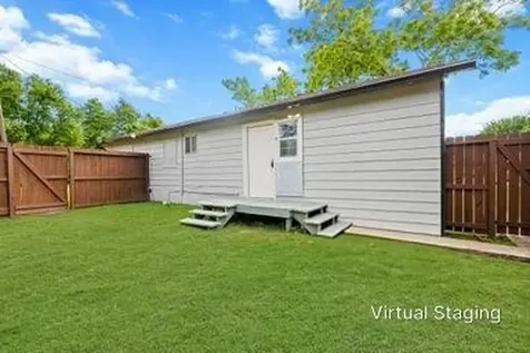 602 S 3rd Street C La Porte TX 77571