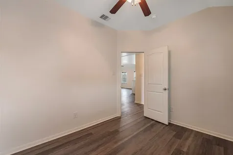 106 Crown Point Court Magnolia TX 77354