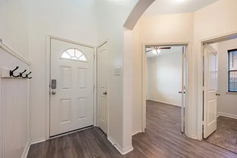 106 Crown Point Court Magnolia TX 77354