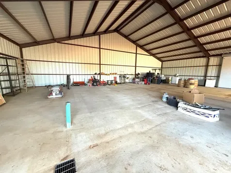 580 County Road 1630 W Crockett TX 75835