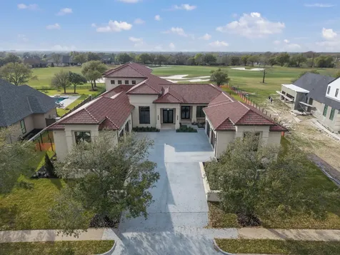 5105 Miramont Circle Bryan TX 77802