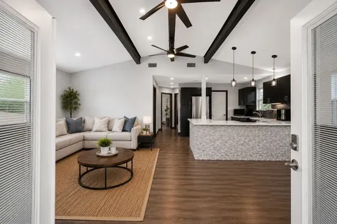 3802 Bayshore Drive Bacliff TX 77518