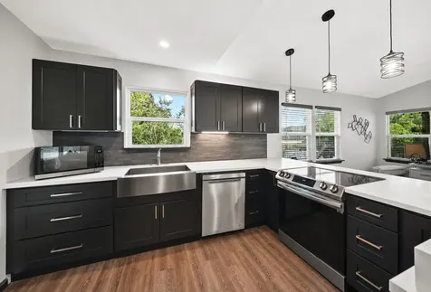 3802 Bayshore Drive Bacliff TX 77518