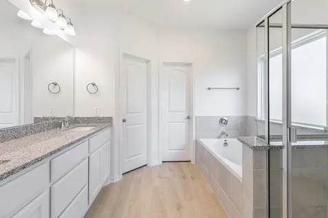 249 Edgewater Drive West Columbia TX 77486