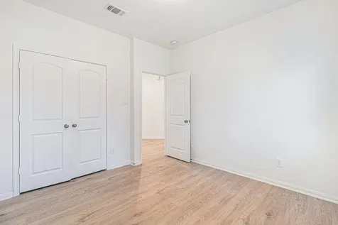 249 Edgewater Drive West Columbia TX 77486
