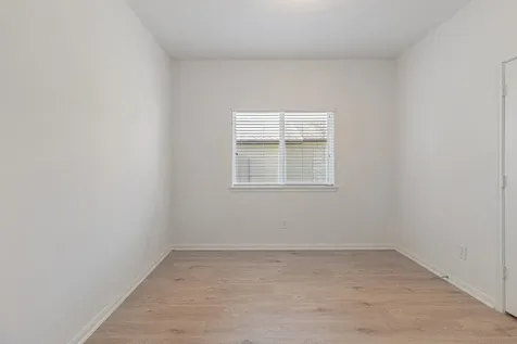 249 Edgewater Drive West Columbia TX 77486