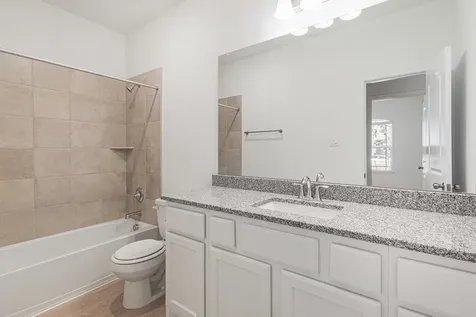 249 Edgewater Drive West Columbia TX 77486