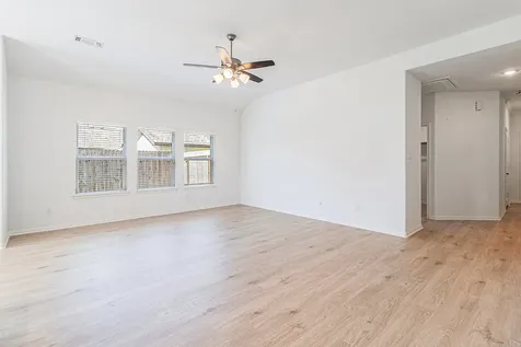 249 Edgewater Drive West Columbia TX 77486