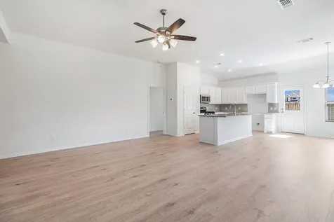 249 Edgewater Drive West Columbia TX 77486
