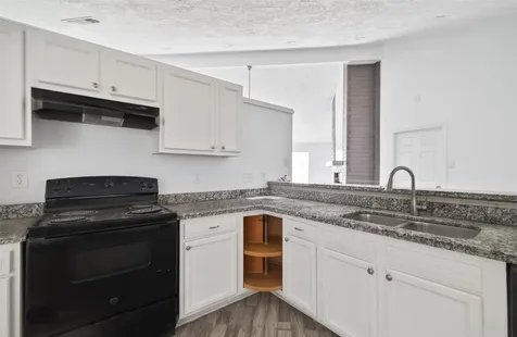 8203 Lone Quail Drive Houston TX 77489