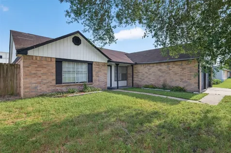 8203 Lone Quail Drive Houston TX 77489