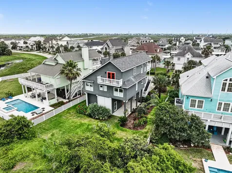 13318 Binnacle Way Galveston TX 77554
