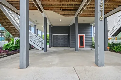 13318 Binnacle Way Galveston TX 77554