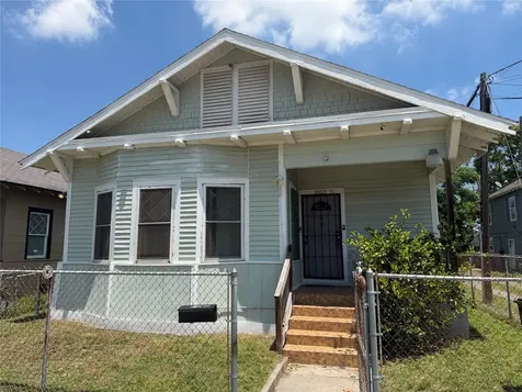 2012 31st Street Galveston TX 77550