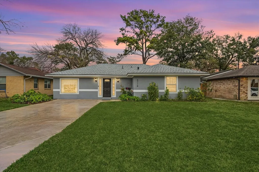 4718 Blanton Boulevard Houston TX 77092